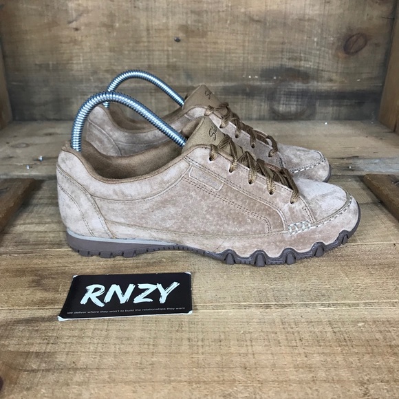 Skechers Shoes - Skechers Leather Memory Foam Sneaker